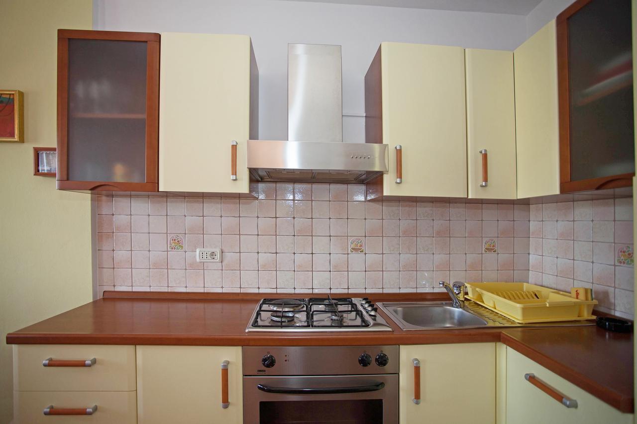 Apartment Pia روفينج المظهر الخارجي الصورة