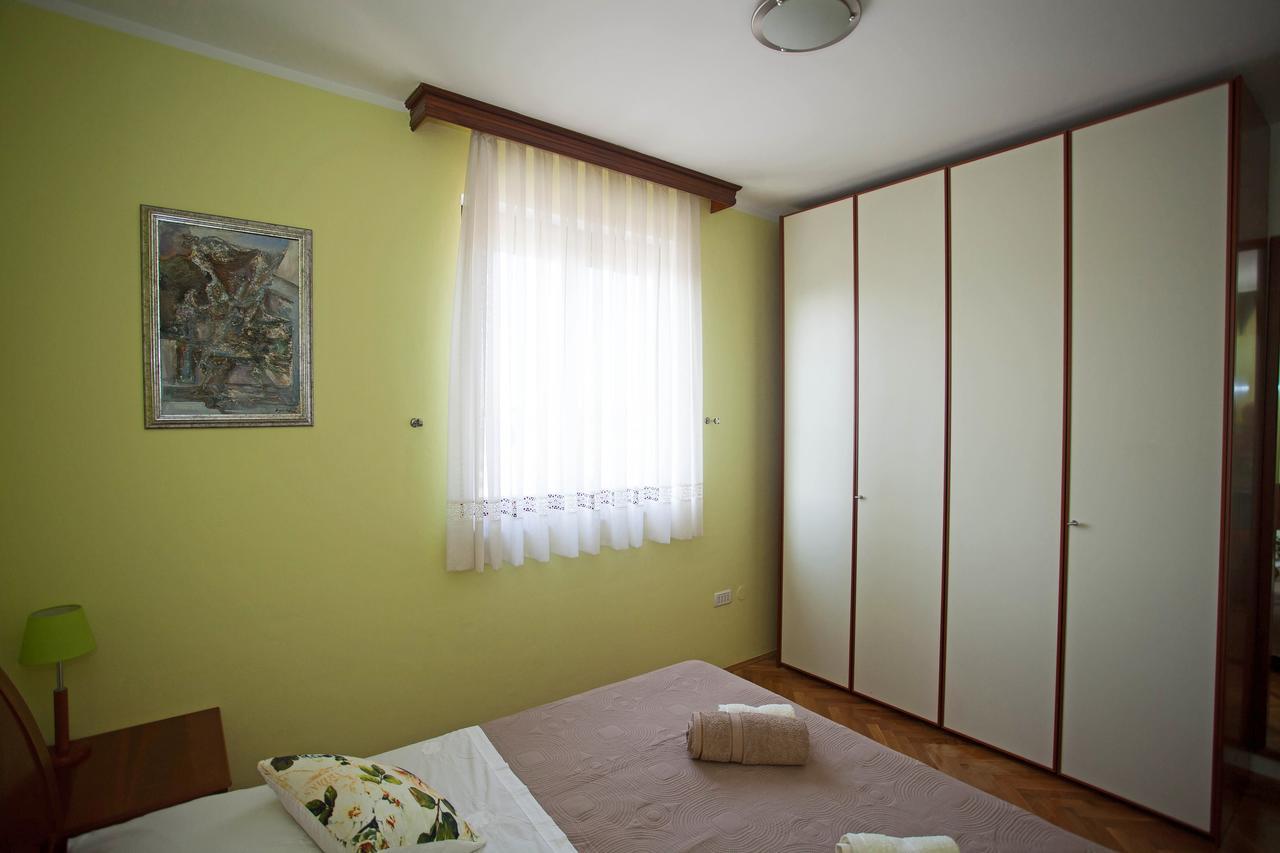 Apartment Pia روفينج المظهر الخارجي الصورة